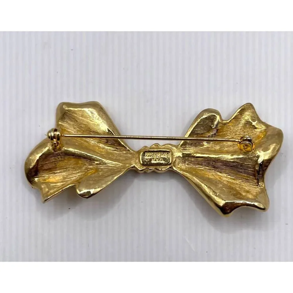 Vintage Accessocraft NYC Gold Tone Bow‎ Brooch Pin